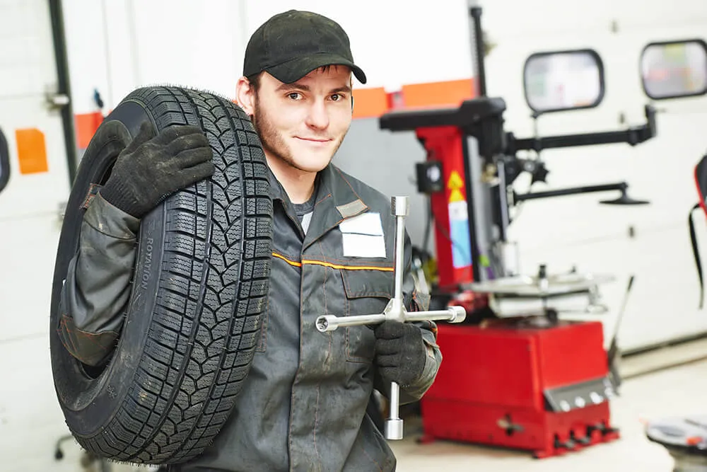 Understanding the Importance of Auto Mechanic Services